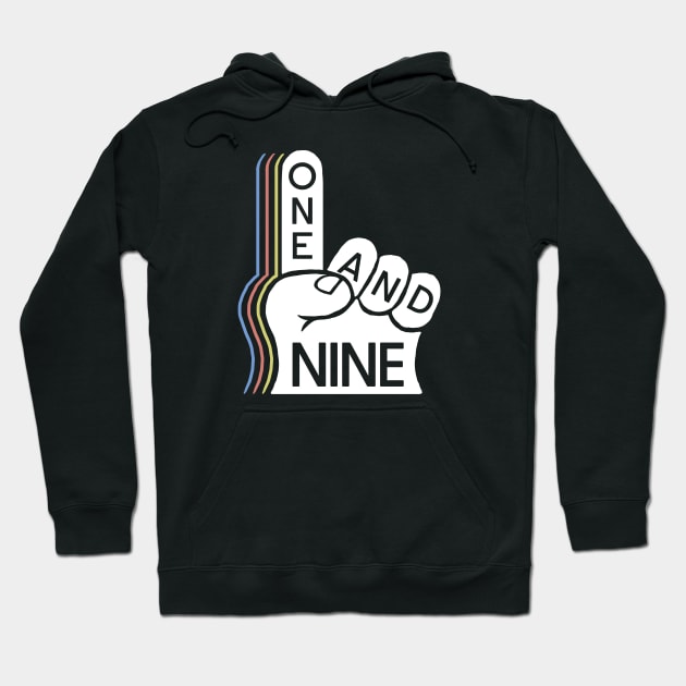 One And nine hand (19th) Hoodie by siacengs